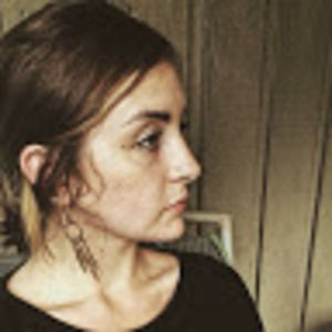 Meet your Posher, Claire